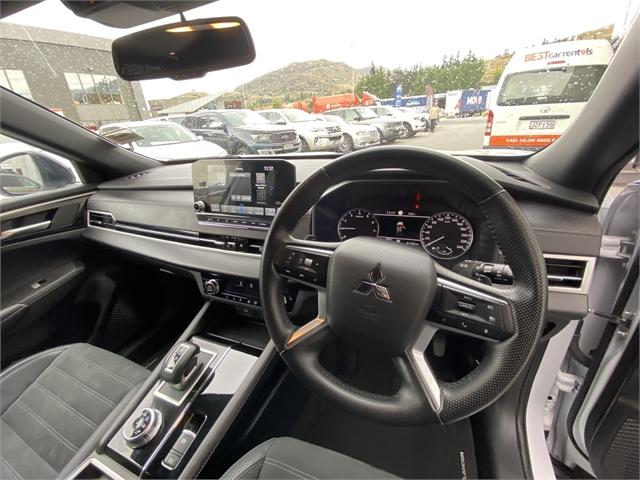 image-11, 2024 Mitsubishi Outlander Sport 2.5P/CVT at Dunedin