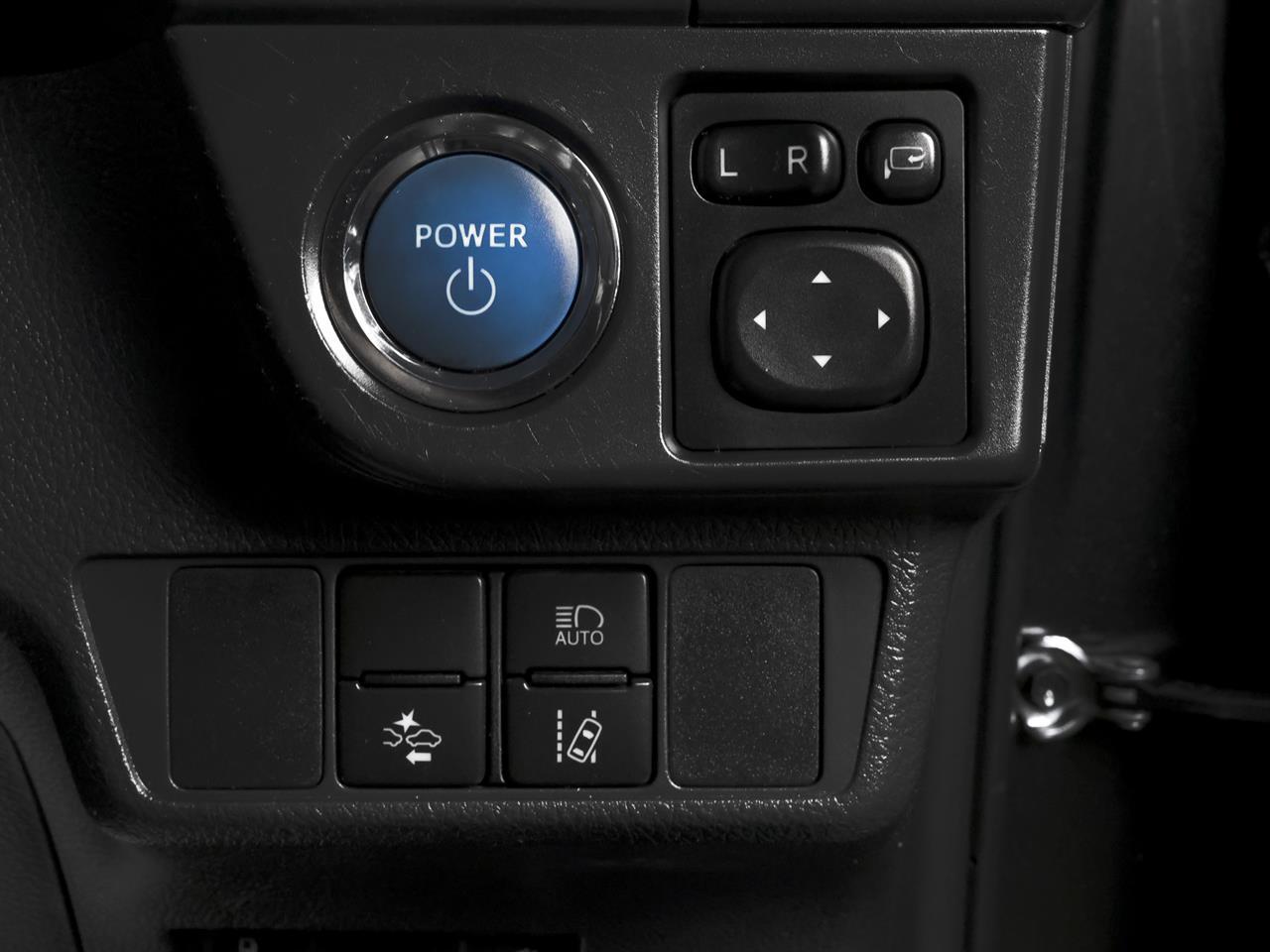 image-14, 2016 Toyota Corolla Fielder Hybrid G 'Aero Tourer' at Christchurch