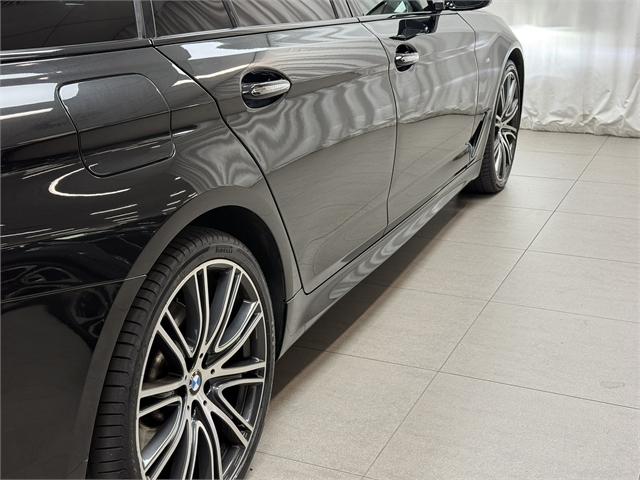 image-16, 2017 BMW 530d xDrive Touring M Sport at Christchurch