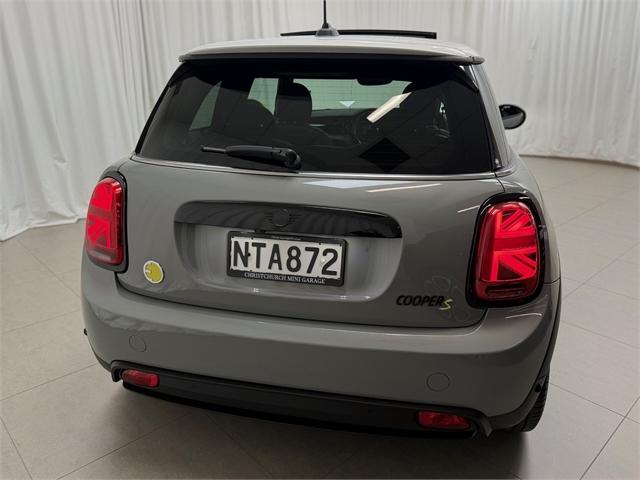image-4, 2021 MINI Cooper SE Hatch Yours at Christchurch
