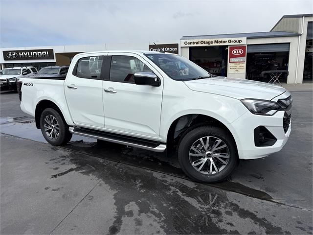 image-1, 2026 Isuzu D-Max LS Auto 4x4 DC at Central Otago