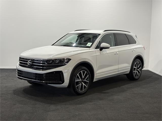 image-2, 2025 Volkswagen Touareg TDI V6 at Invercargill