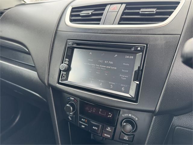 image-11, 2015 Suzuki Swift SE 1.4 at Christchurch