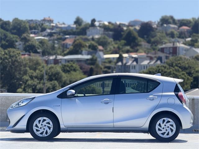 image-6, 2017 Toyota Aqua at Dunedin