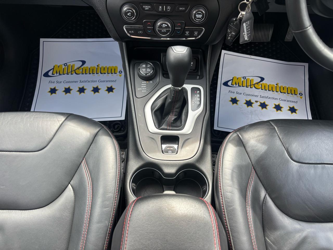 image-15, 2015 Jeep Cherokee Trail Hawk 4WD at Gore