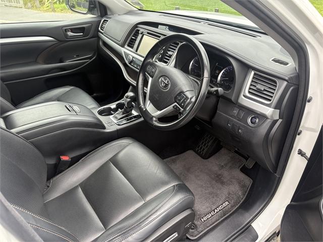 image-11, 2018 Toyota Highlander GXL 3.5P 8AT AWD SUV/5D/7S at Waimakariri