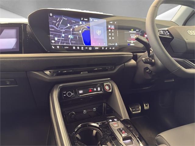 image-16, 2025 Audi SQ5 SUV TFSI at Dunedin