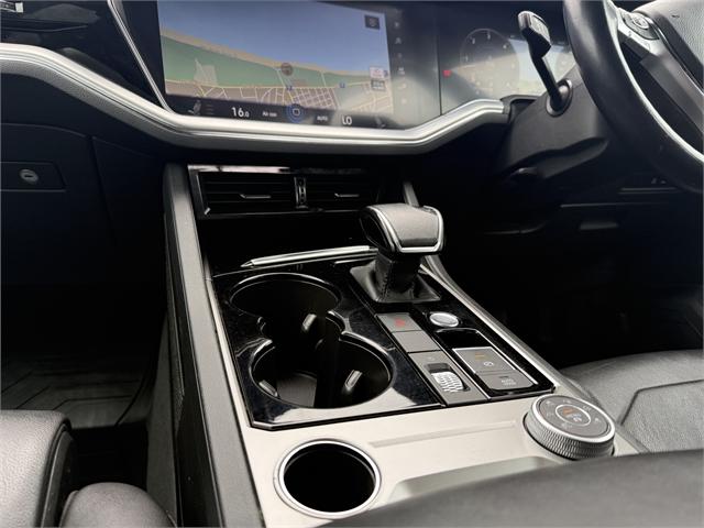 image-14, 2018 Volkswagen Touareg V6S 210kW TDI 3.0DT at Dunedin