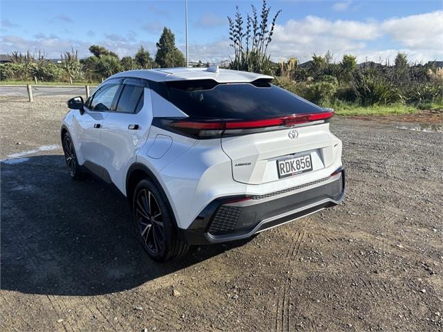 image-1, 2025 Toyota C-HR Limited 1.8P HEV CVT FWD SUV/5D/5 at Waimakariri
