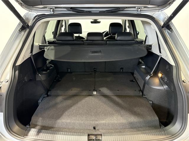 image-8, 2022 Volkswagen Tiguan Allspace AWD at Invercargill