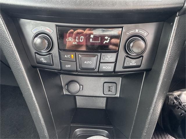 image-12, 2015 Suzuki Swift SE 1.4 at Christchurch