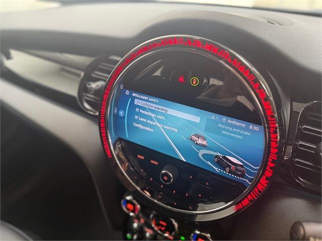 image-9, 2021 MINI Cooper SE Hatch at Christchurch