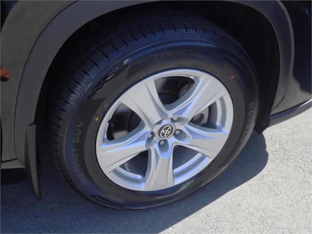 image-8, 2022 Toyota Highlander GXL HYBRID AWD/4WD, Push St at Christchurch