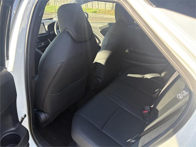 image-10, 2025 Toyota C-HR Limited 1.8P HEV CVT FWD SUV/5D/5 at Waimakariri