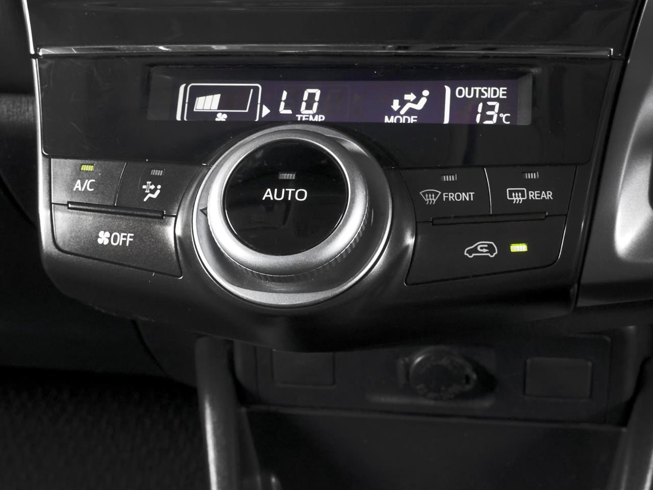 image-15, 2015 Toyota Prius Alpha Hybrid S-L Selection 'Face at Christchurch