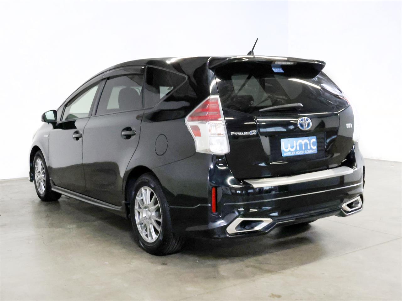 image-5, 2015 Toyota Prius Alpha Hybrid S-L Selection 'Face at Christchurch