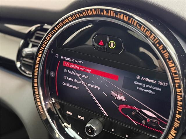 image-12, 2021 MINI Cooper SE Hatch Yours at Christchurch