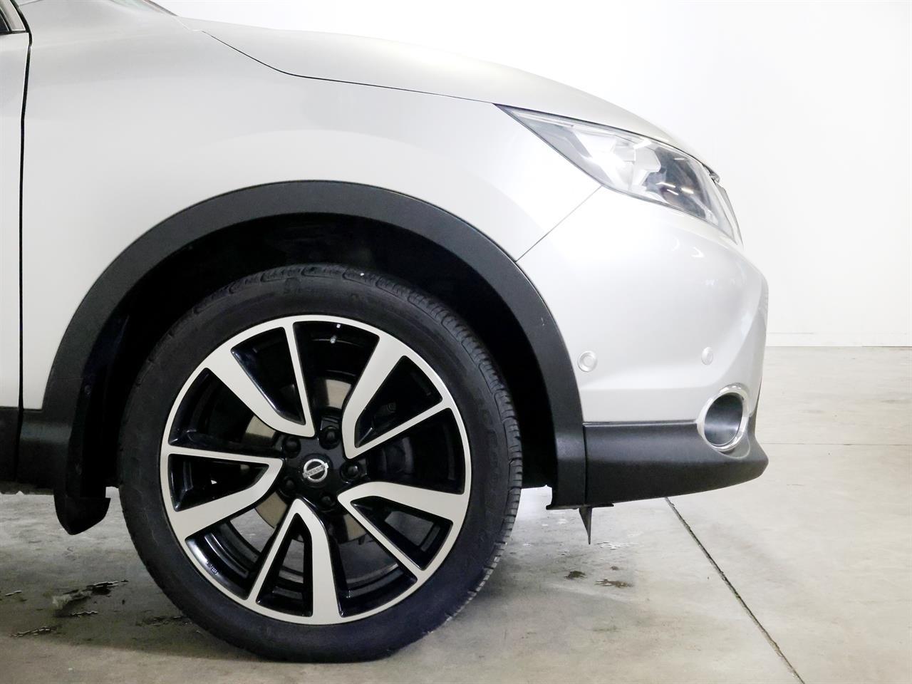 image-8, 2017 Nissan Qashqai TI 2.0lt 'NZ New' at Christchurch