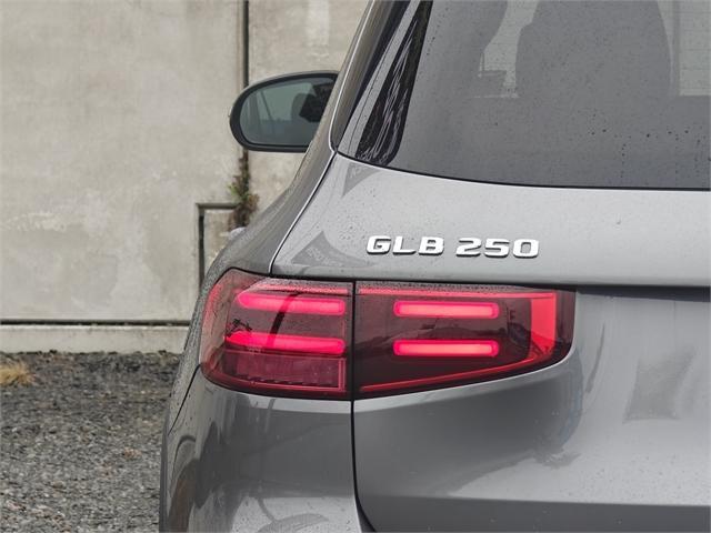 image-8, 2025 MercedesBenz GLB 250 4MATIC at Christchurch