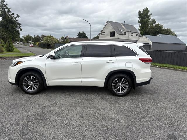 image-4, 2018 Toyota Highlander GXL 3.5P 8AT AWD SUV/5D/7S at Waimakariri
