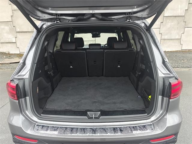 image-18, 2025 MercedesBenz GLB 250 4MATIC at Christchurch