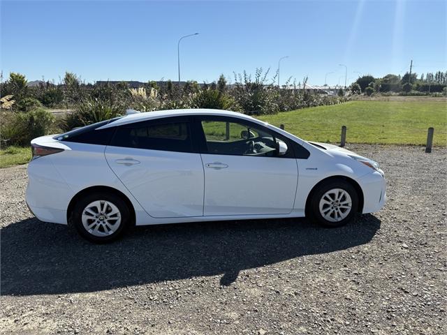 image-2, 2018 Toyota Prius Hybrid S 1.8  5 Dr Hatch CVT 2WD at Waimakariri