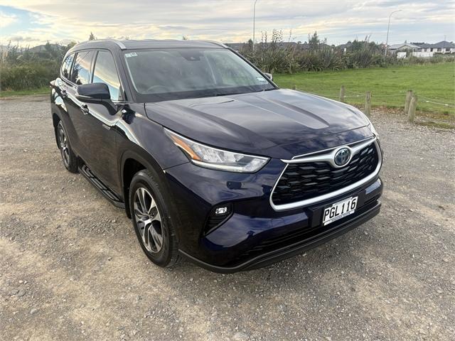 image-0, 2022 Toyota Highlander Limited 2.5P HV ECVT AWD SU at Waimakariri