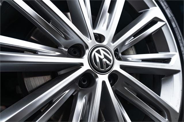 image-5, 2015 Volkswagen Passat R-Line 132KW Petrol Auto at Christchurch