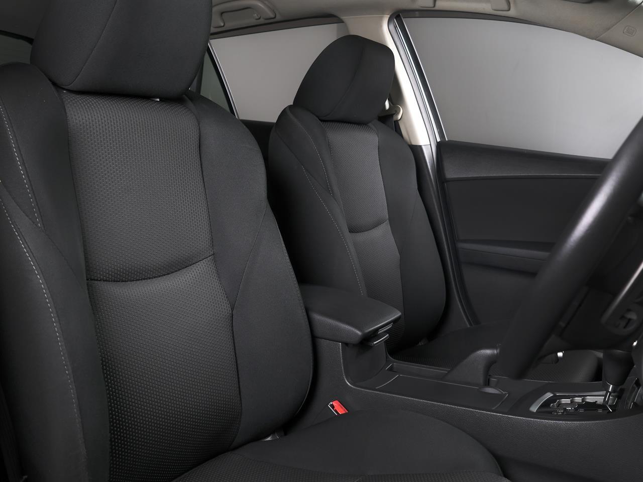 image-17, 2013 Mazda Axela 20S Sportshatch 'Skyactiv' at Christchurch