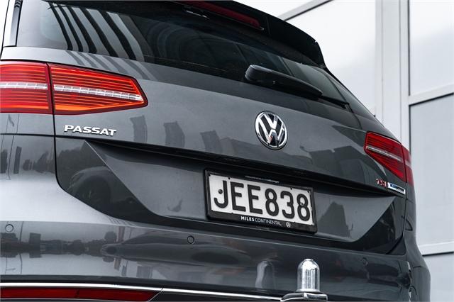 image-7, 2015 Volkswagen Passat R-Line 132KW Petrol Auto at Christchurch