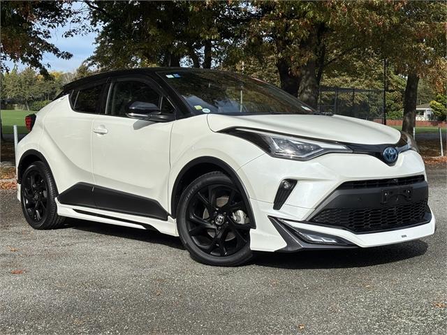image-0, 2020 Toyota C-HR Hybrid at Christchurch