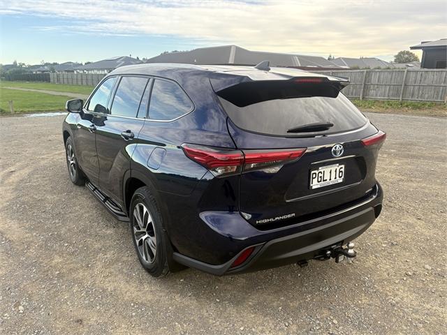 image-1, 2022 Toyota Highlander Limited 2.5P HV ECVT AWD SU at Waimakariri