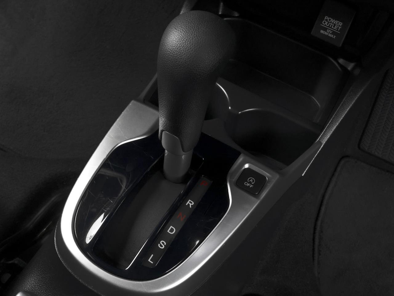 image-12, 2013 Honda Fit 13G 'L-Package' at Christchurch