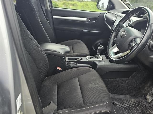image-8, 2024 Toyota Hilux SR5 2.8DT 6AT 4WD DCW/4D/5S at Greymouth