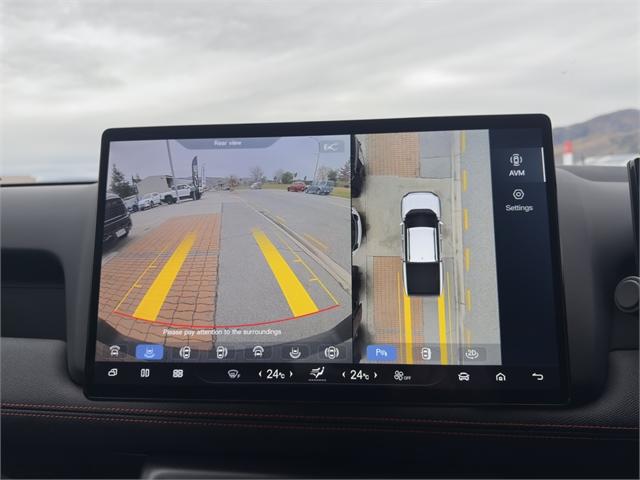 image-16, 2025 BYD Shark 6 Premium PHEV AWD at Central Otago