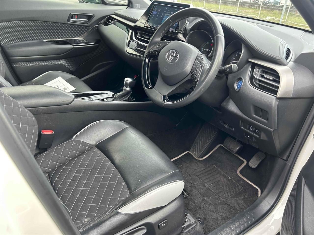image-1, 2019 Toyota C-HR (CHR) Hybrid G Mode Nero at Christchurch