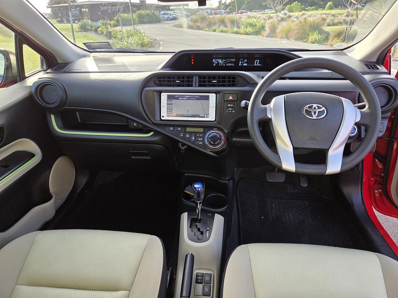 image-10, 2014 Toyota AQUA S Hybrid at Christchurch