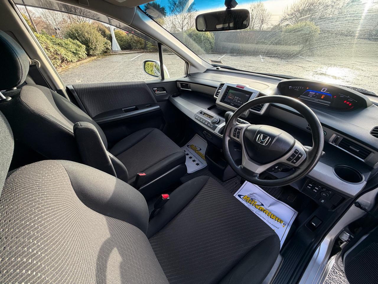 image-11, 2013 Honda Freed HYBRID ECONOMY SPACIOUS AND FUN at Gore