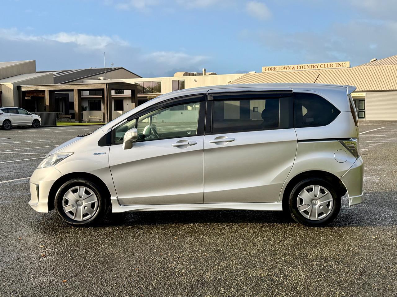 image-4, 2013 Honda Freed HYBRID ECONOMY SPACIOUS AND FUN at Gore