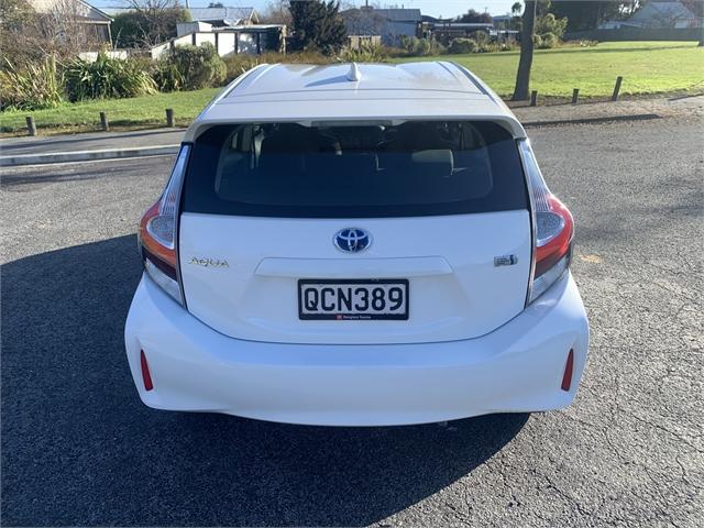 image-4, 2020 Toyota Aqua at Waimakariri