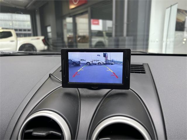 image-11, 2012 Nissan Qashqai 2.0 ST Auto at Christchurch
