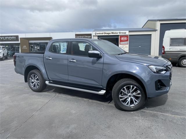 image-1, 2024 Isuzu D-Max LS Double Cab Auto 4WD at Central Otago