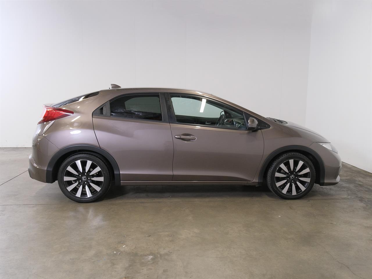 image-9, 2014 Honda Civic Euro L 1.8lt 'NZ New' at Christchurch