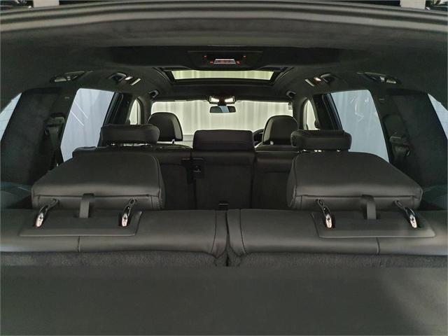 2020 BMW X7 M50d M Performance +Luxury on handshake