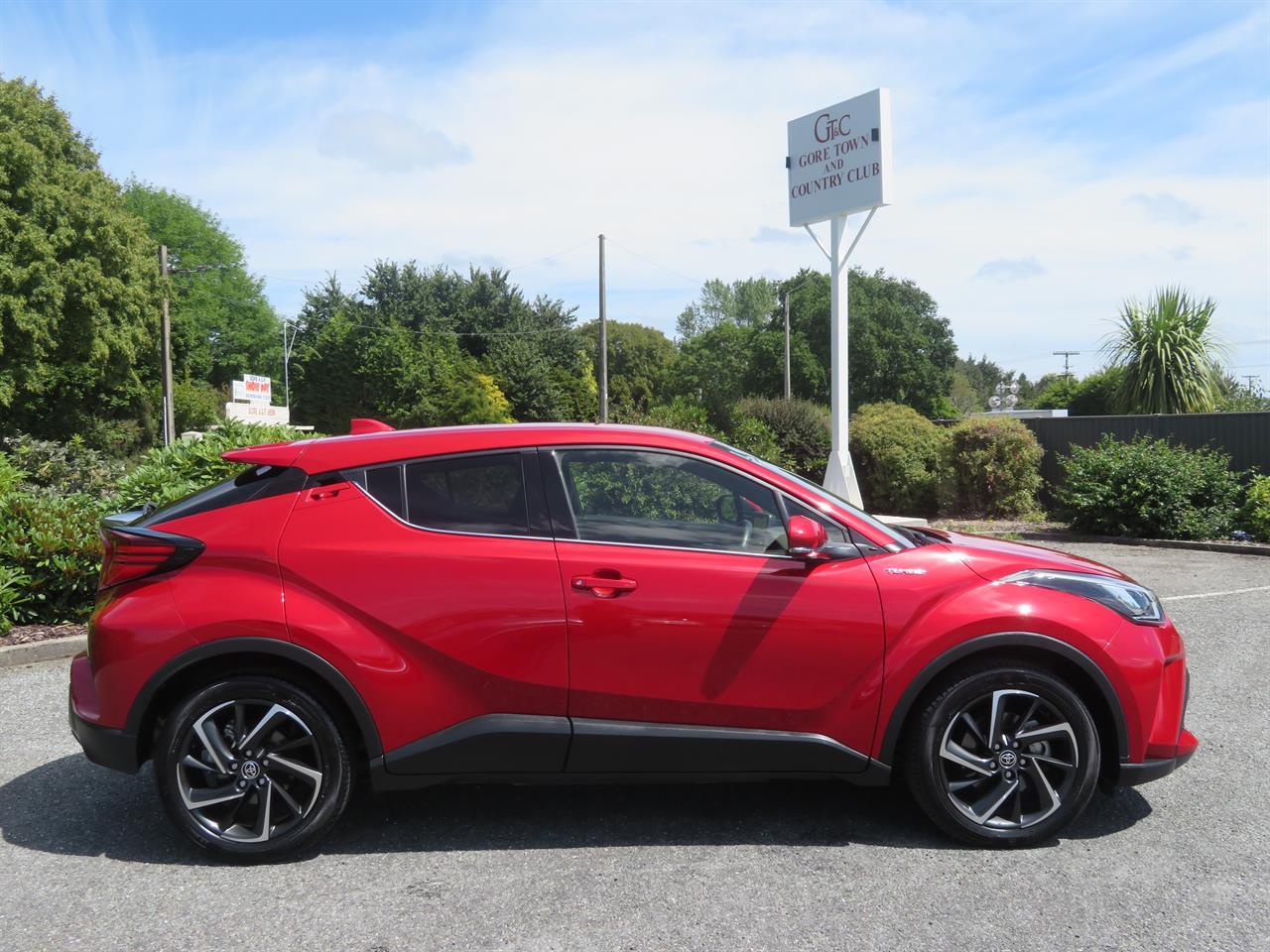 image-2, 2022 Toyota C-HR Limited 2WD NZ New at Gore