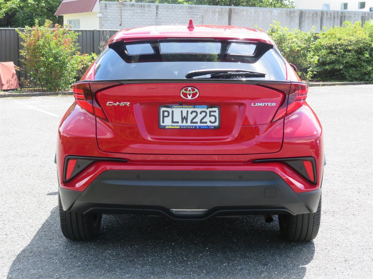 image-4, 2022 Toyota C-HR Limited 2WD NZ New at Gore