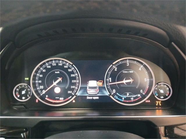 image-10, 2018 BMW X5 xDrive30d M Sport Edition at Dunedin