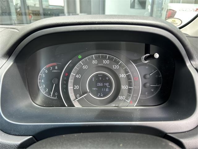 image-8, 2012 Honda CR-V at Christchurch