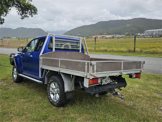 image-1, 2016 Toyota Hilux 4WD SR 2.8DT EXTRA CAB CHASSIS/4 at Greymouth