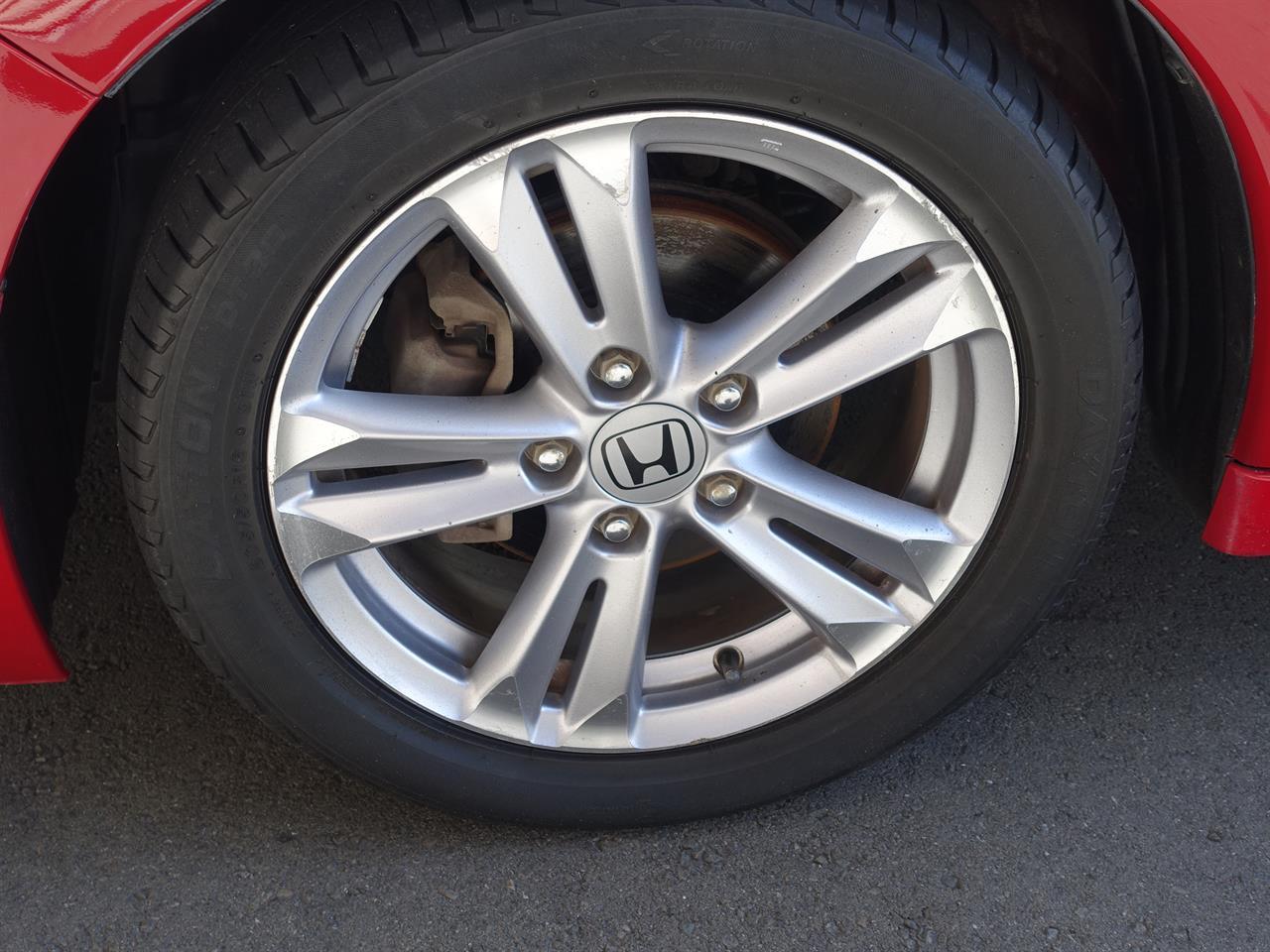 image-11, 2010 Honda CR-Z Hybrid at Dunedin